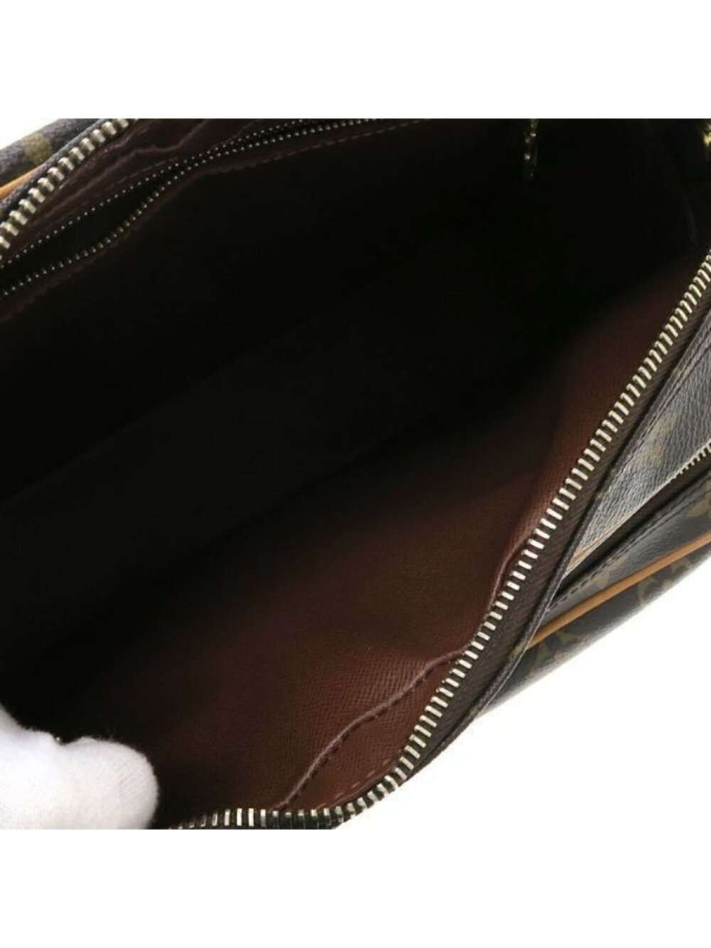 Louis Vuitton Monogram Nile Messenger Bag - Picture 2 of 9